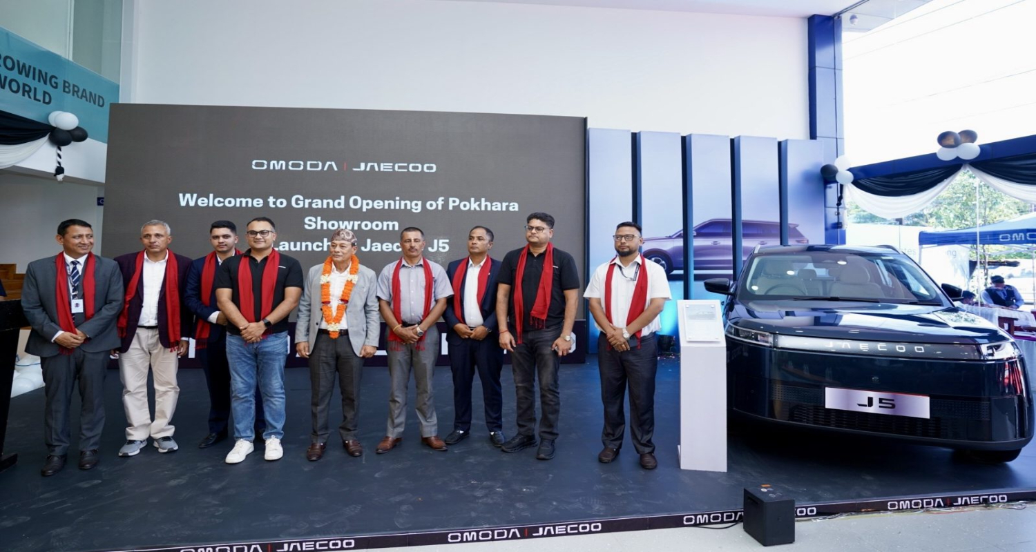 पोखरामा ओमोडा र जेकोको नयाँ शोरूम, जेको जे५ गाडी सार्वजनिक