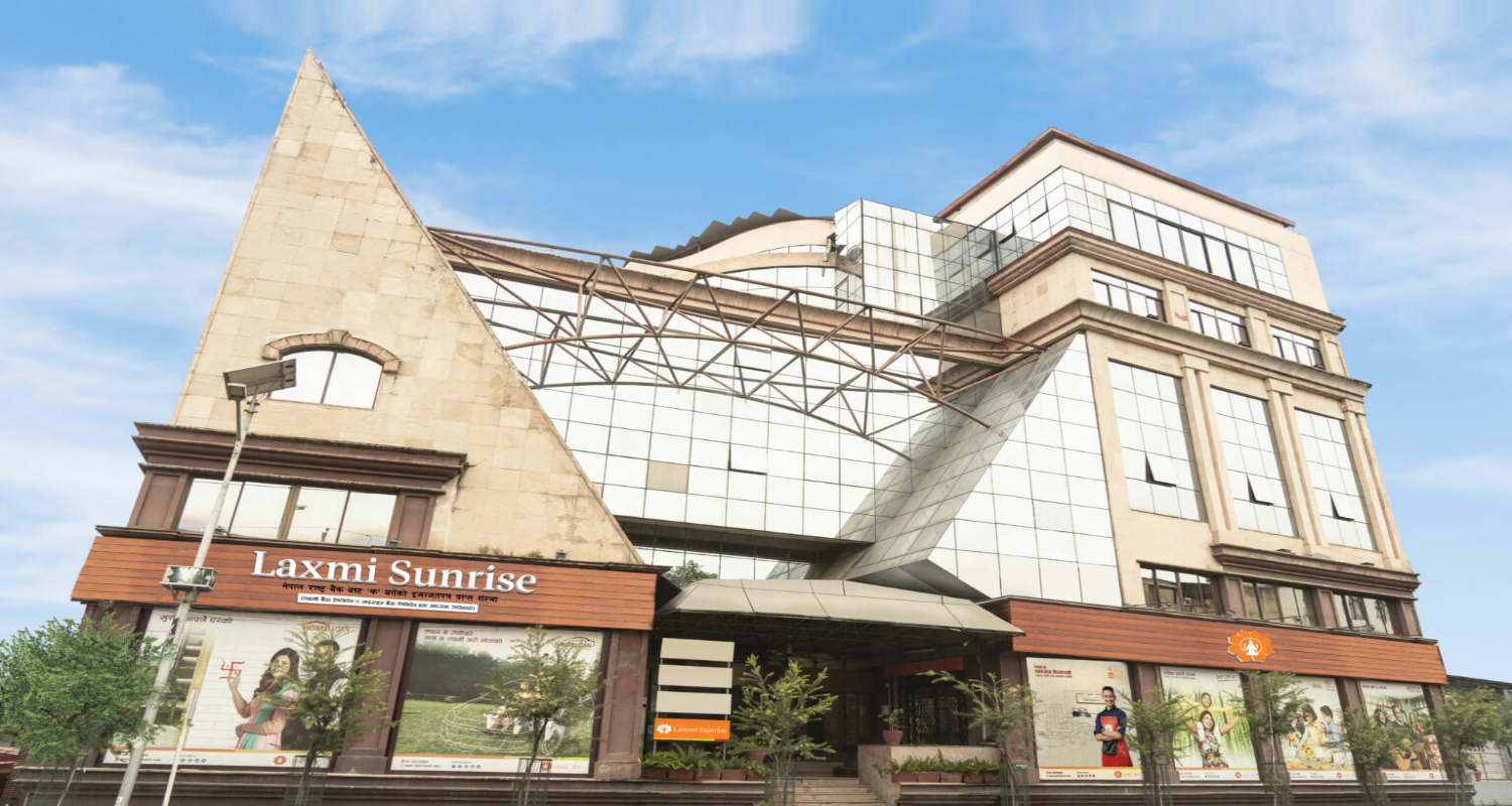 लक्ष्मी सनराइज बैंकको नाफा ४ अर्ब नाघ्यो, लाभांश क्षमतामा उल्लेख्य सुधार