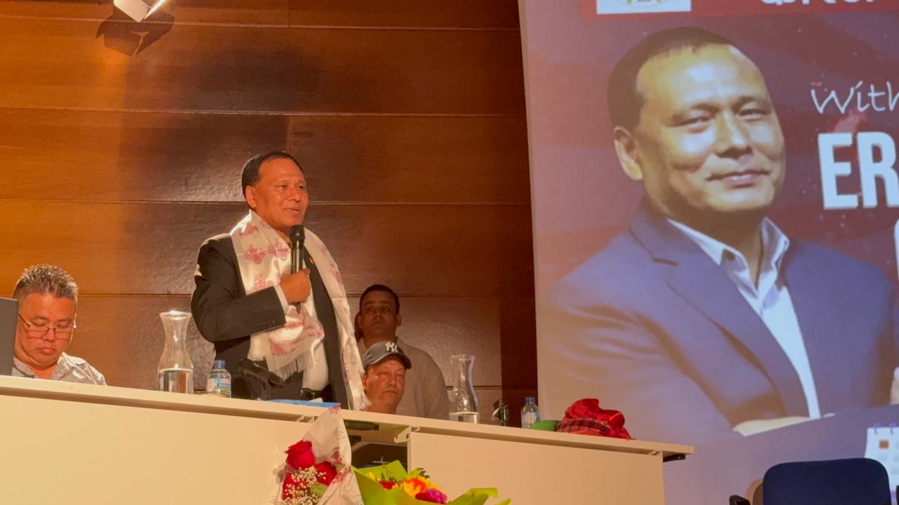 मुलुकमा छिटो आर्थिक परिवर्तन गर्न विदेशिएका नेपाली फर्काउनुपर्छ : कुलमान घिसिङ