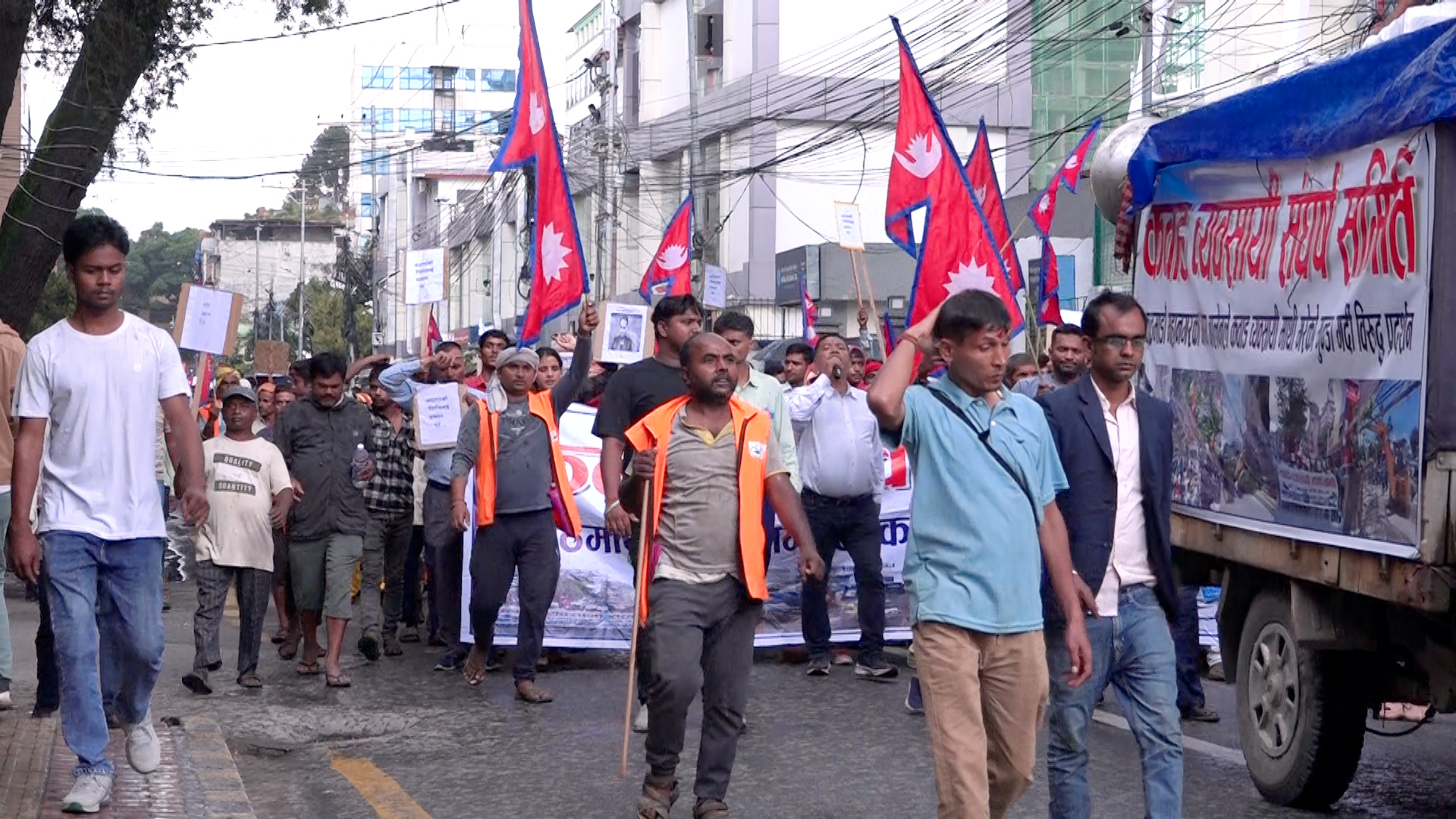 कबाडी व्यवसायीको आरोप : बलेन र राजुले कमिसन खाएका छन्