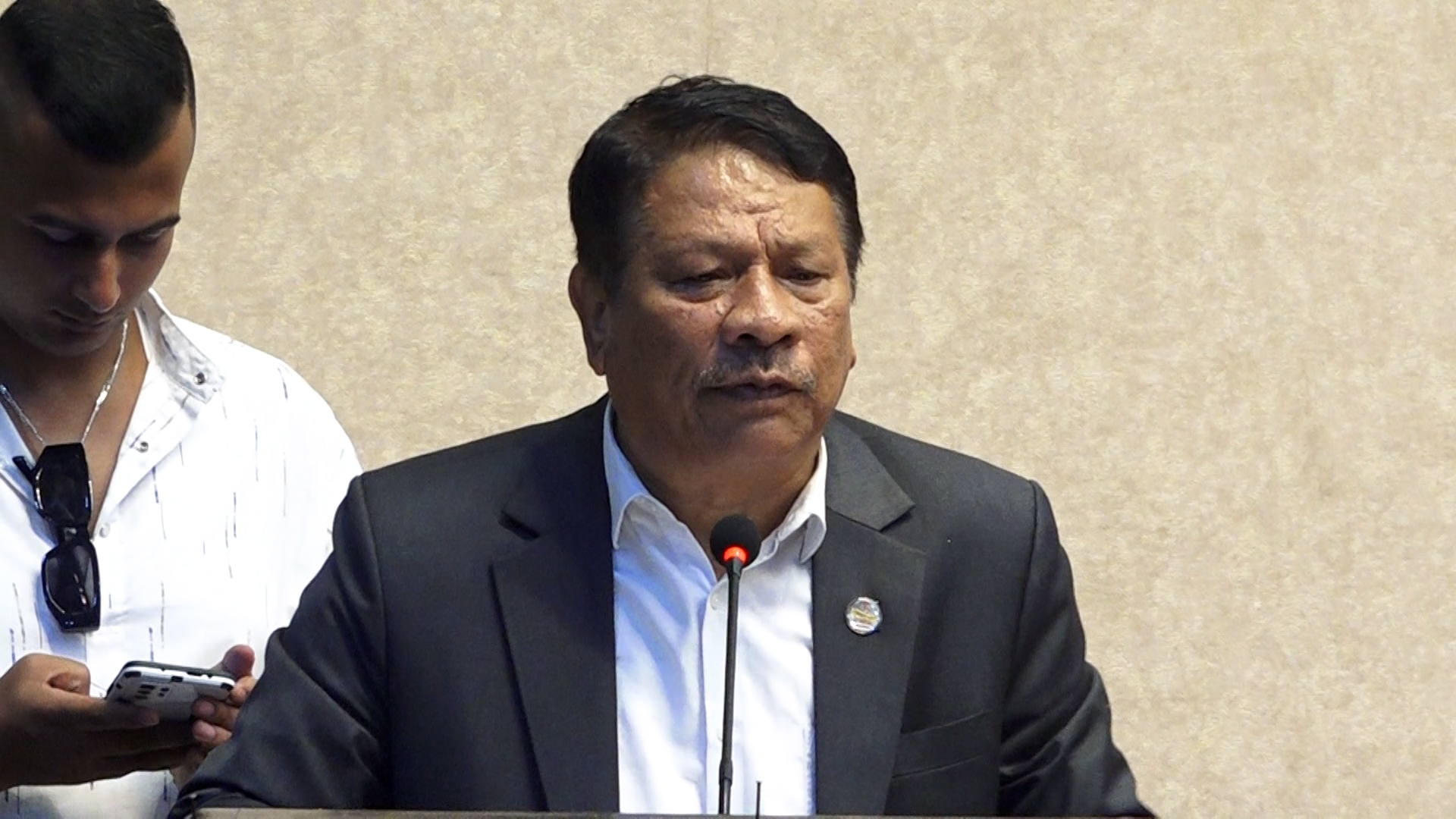 शिक्षा विकृति हटाउने प्रमुख माध्यम हो : मन्त्री सिंह