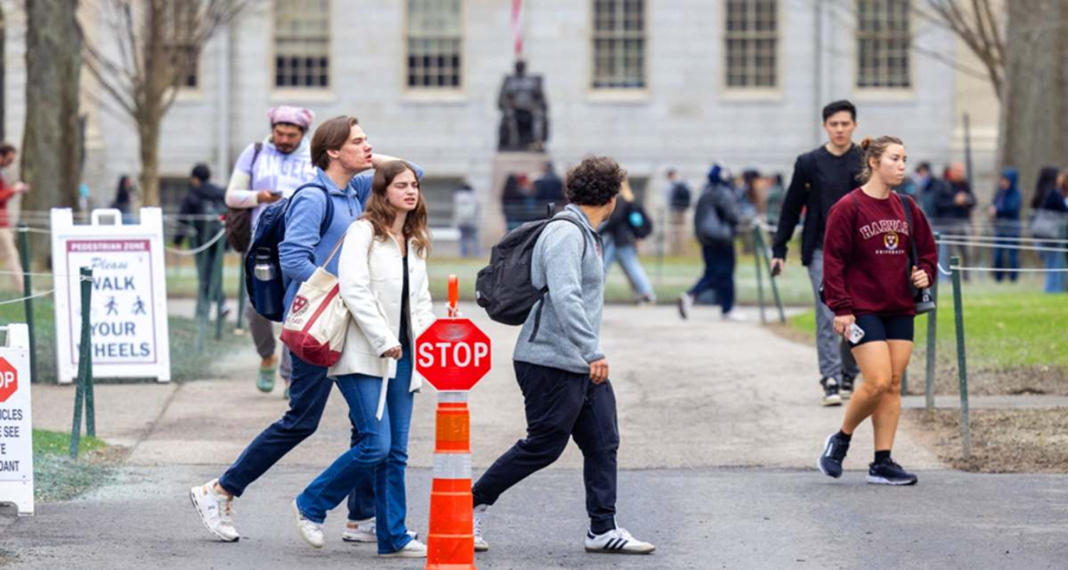 अमेरिकामा विदेशी विद्यार्थीको बसाइ अवधि अब चार वर्षमा सीमित