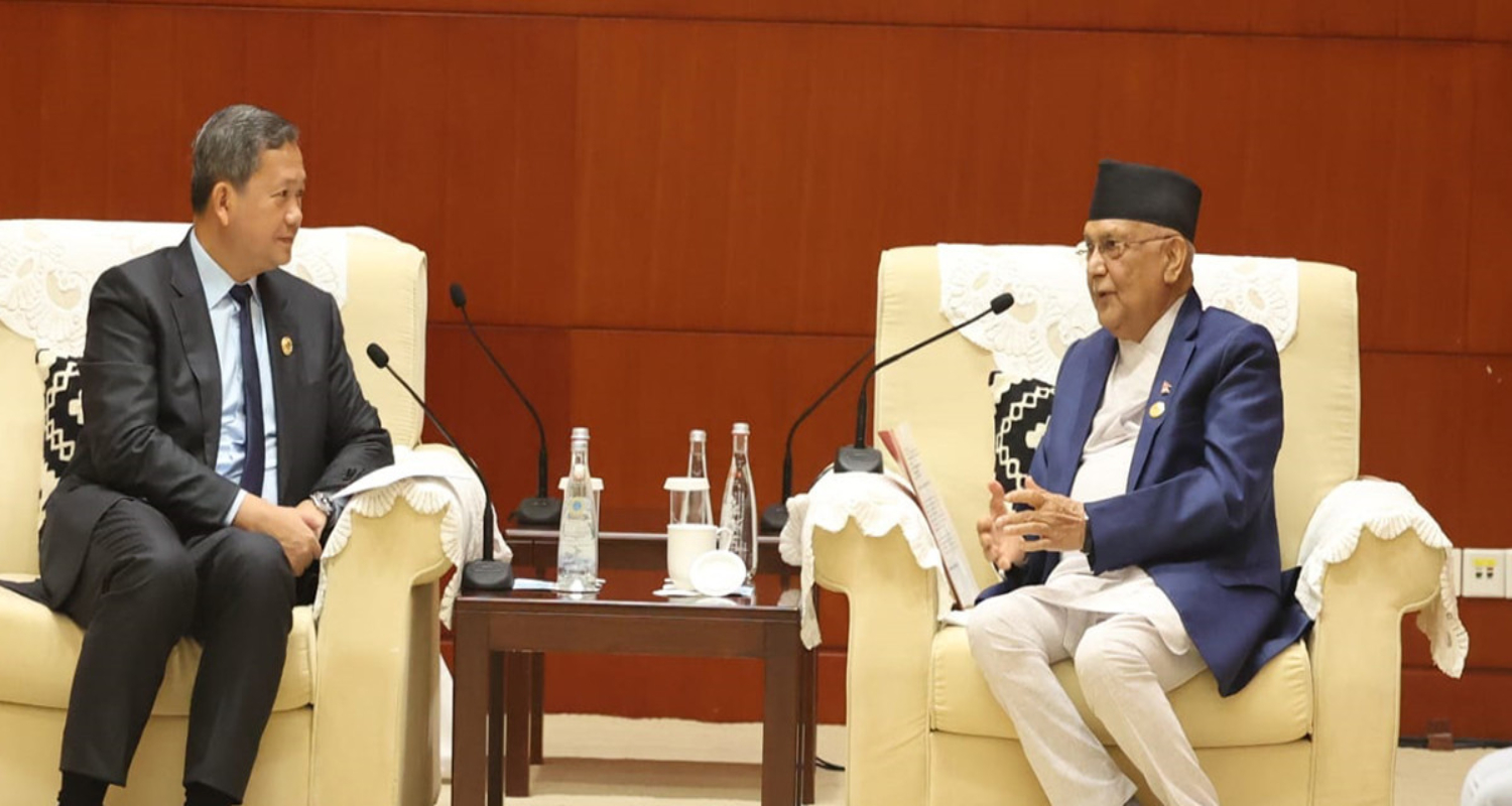 प्रधानमन्त्री ओली र कम्बोडियाका समकक्षीबीच भेटवार्ता, द्विपक्षीय सम्बन्धबारे छलफल