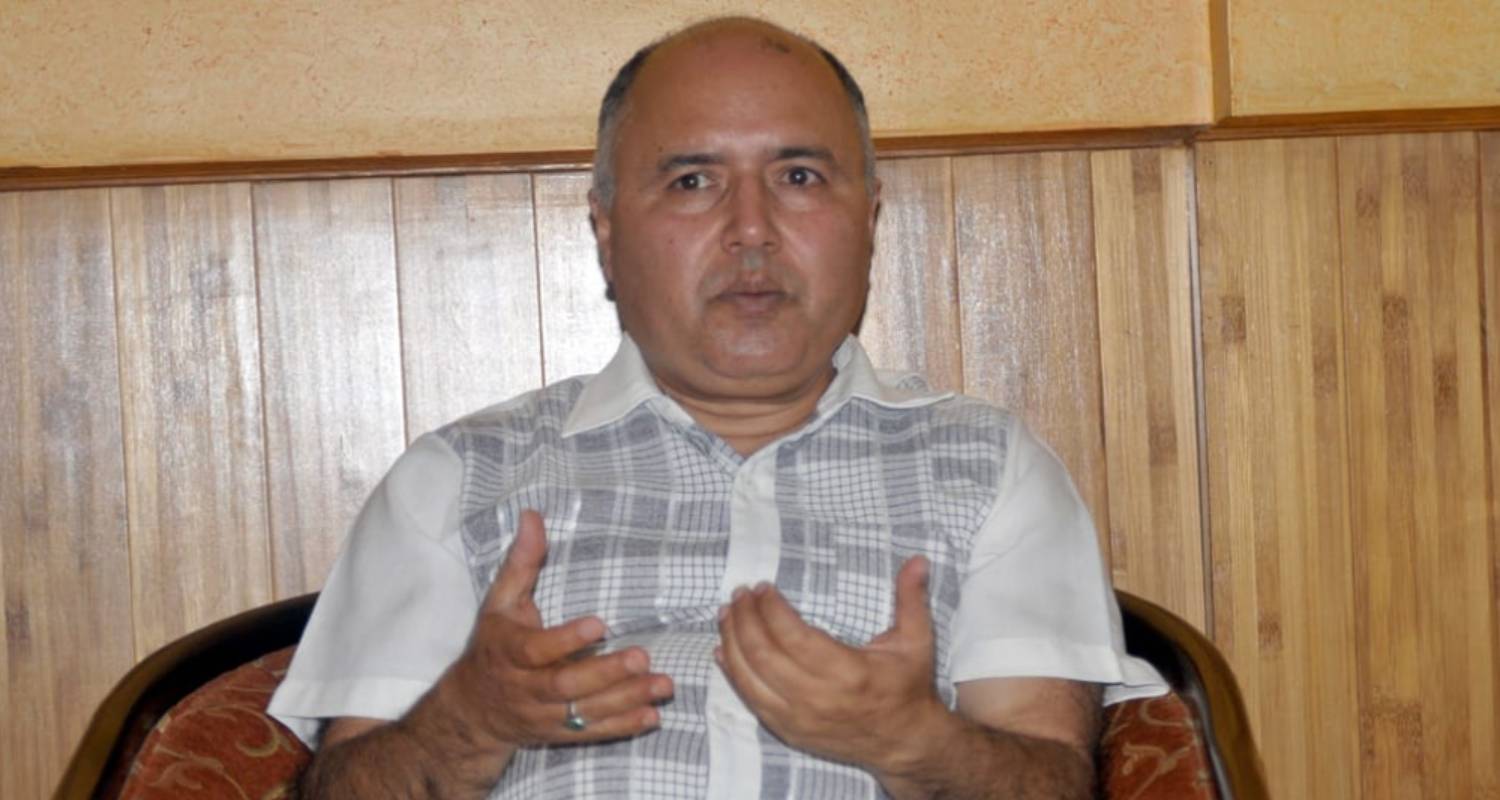 रामेश्वर खनाल अर्थमन्त्रीमा नियुक्त, अर्थतन्त्रमा नयाँ आशा