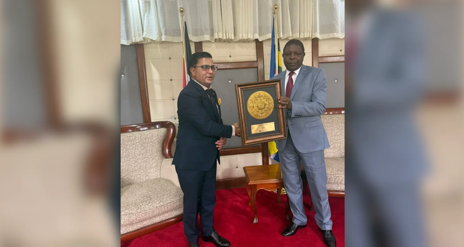 केन्या संसदबाट कन्सुल टण्डनलाई विशेष सम्मान