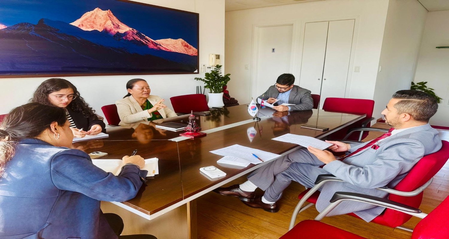 सिओलमा सञ्चारमन्त्रीको निर्देशन: नेपाली दूतावास ‘संरक्षक’ बनोस्, नेपाल एयरलाइन्सको उडान पहल होस्