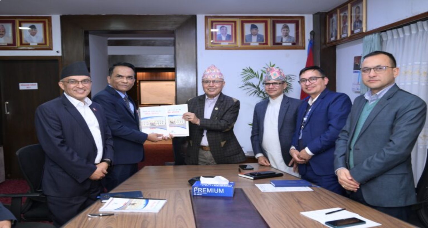 राष्ट्र बैंकले अर्थमन्त्रीलाई बुझायो वार्षिक प्रतिवेदन: सरकारलाई रु. ४२ अर्ब दिने निर्णय