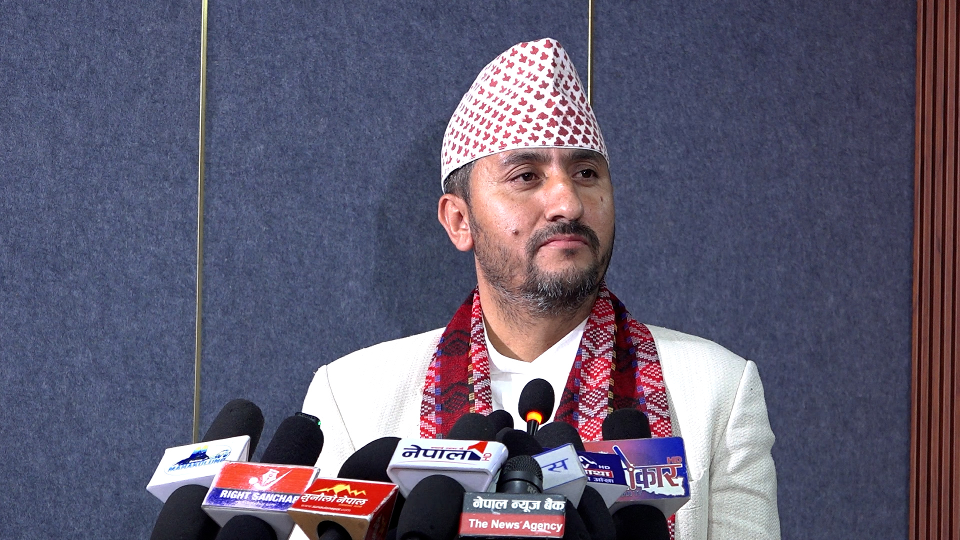 वर्तमान सरकारको हस्तक्षेप र दवाब नहुँदा ४० वटा ठूला मुद्दा अदालत पुगे : मन्त्री खरेल