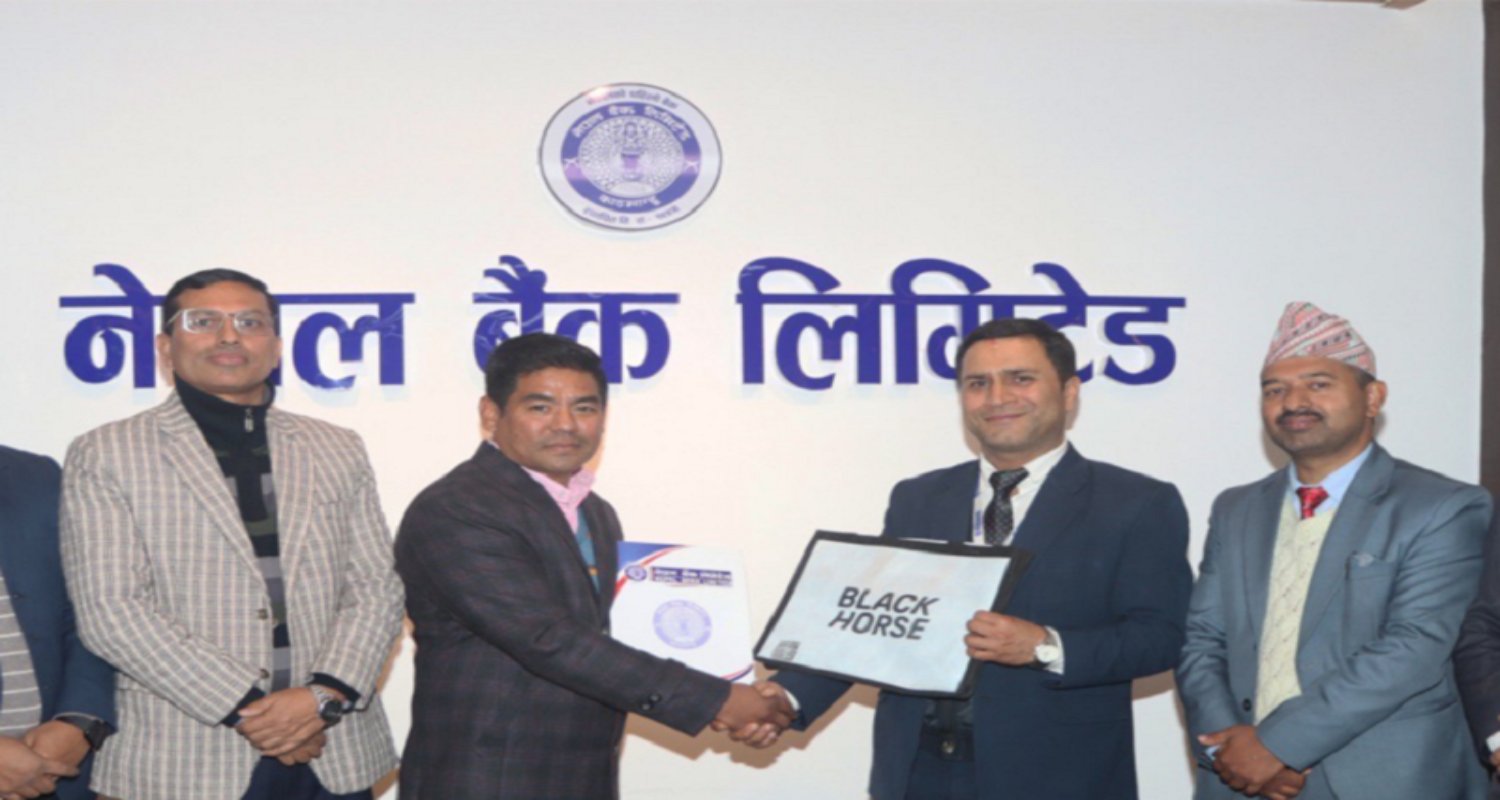 नेपाल बैंक–ब्ल्याक हर्स सहकार्य, खाताधारकलाई जुत्तामा आकर्षक छुट