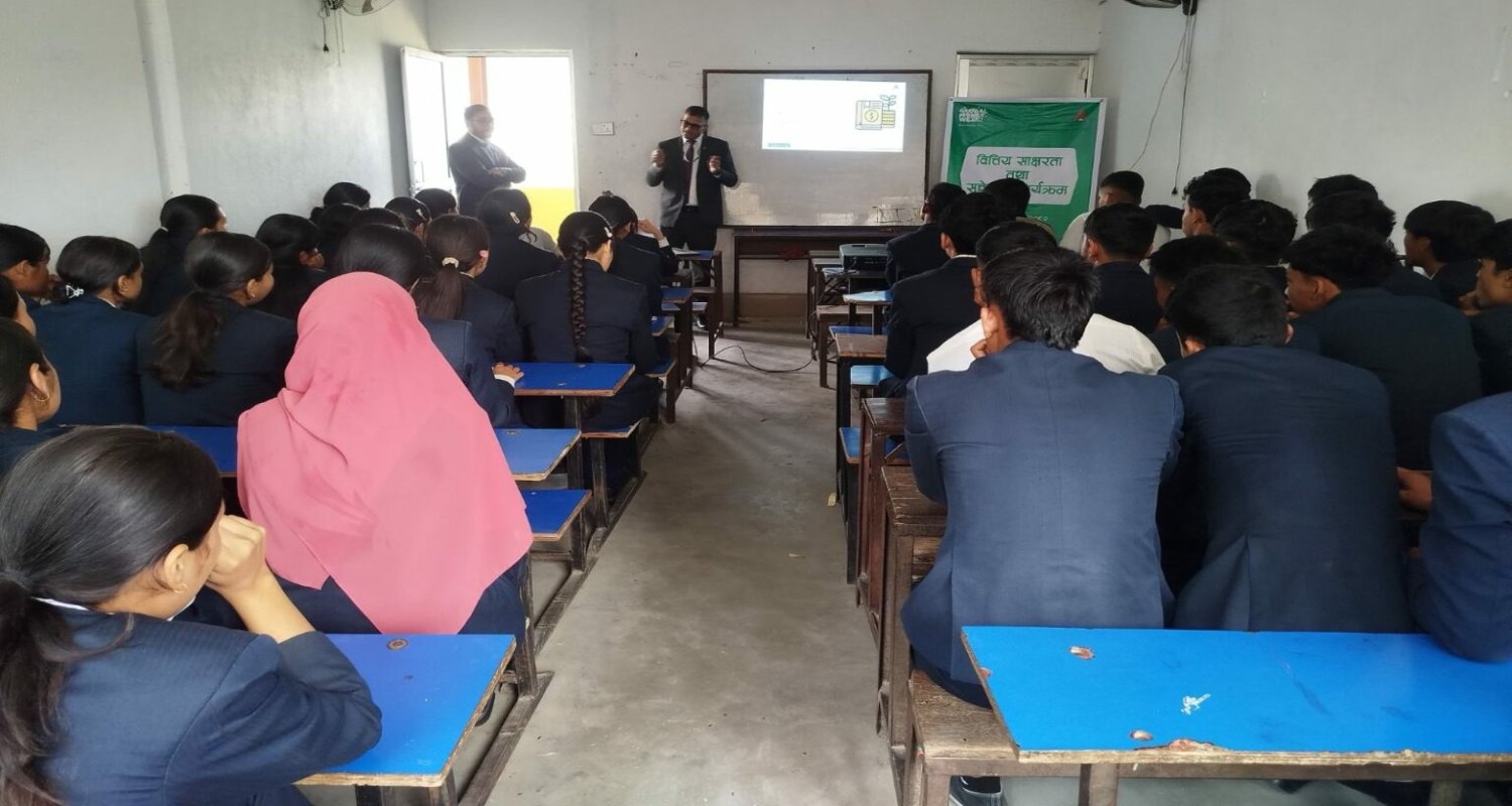 वित्तीय शिक्षामा विद्यार्थी उत्साह, नबिलको अभियान तीव्र